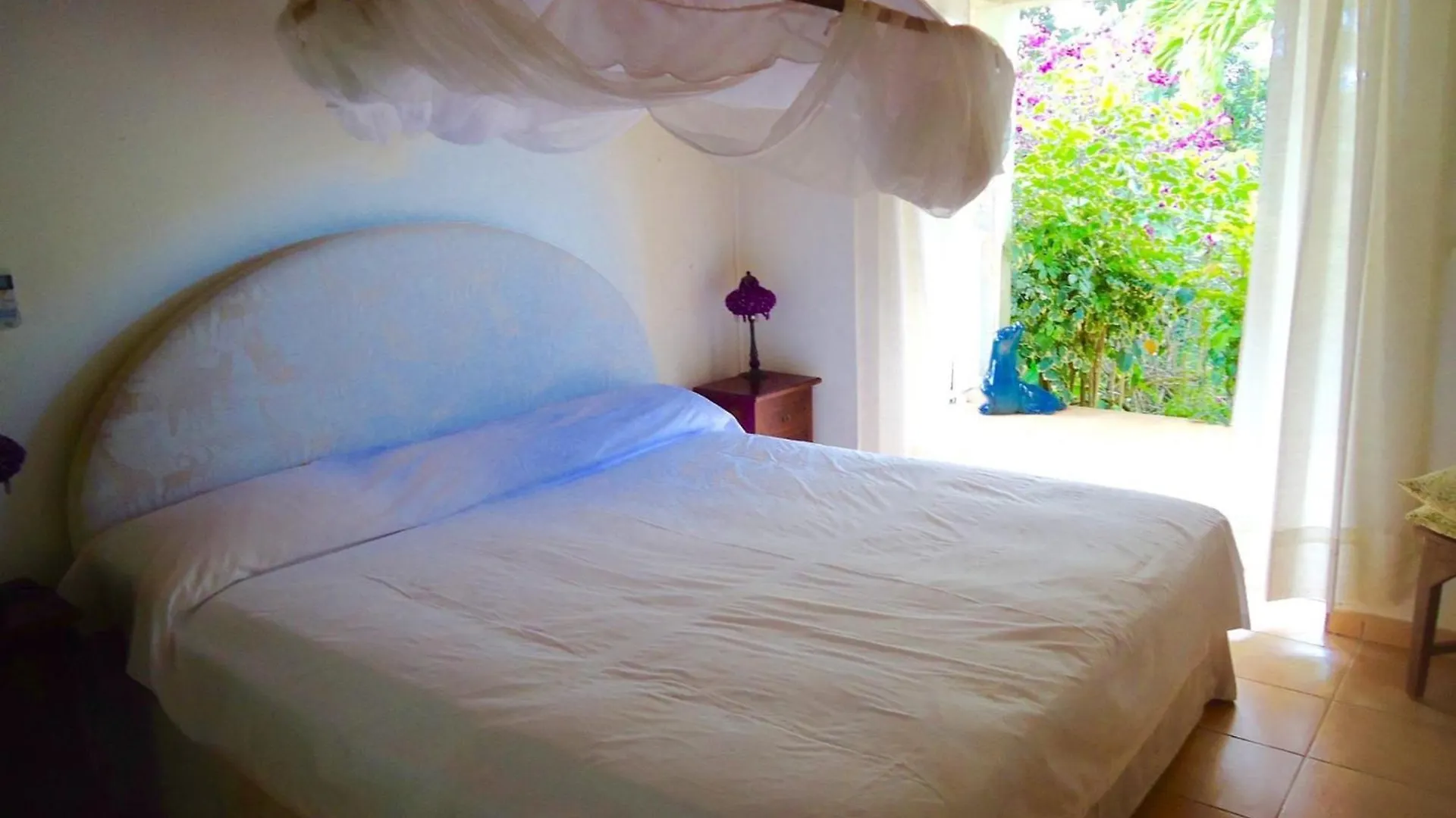 Villa Les Tililis - Belle Villa De 300 M2 Situee Au Calme Avec Grande Piscine Et Vue Montagne Petit-Bourg Guadalupe