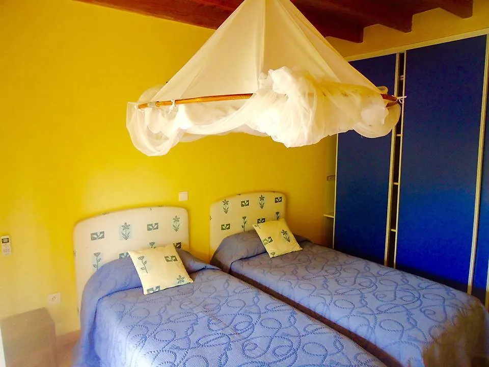 Villa Les Tililis - Belle Villa De 300 M2 Situee Au Calme Avec Grande Piscine Et Vue Montagne Petit-Bourg Casa de Férias
